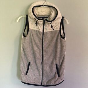 Athluxe Tommy Hilfiger Vest